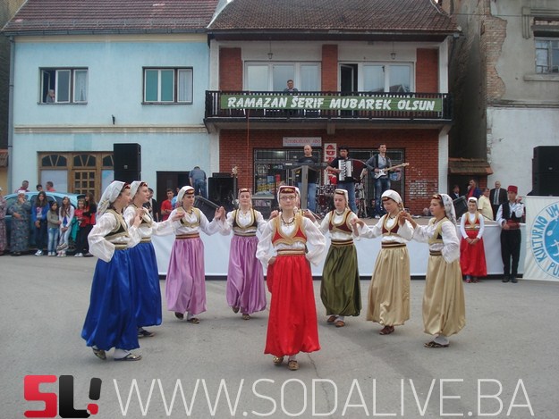 DSC01822 (Copy)